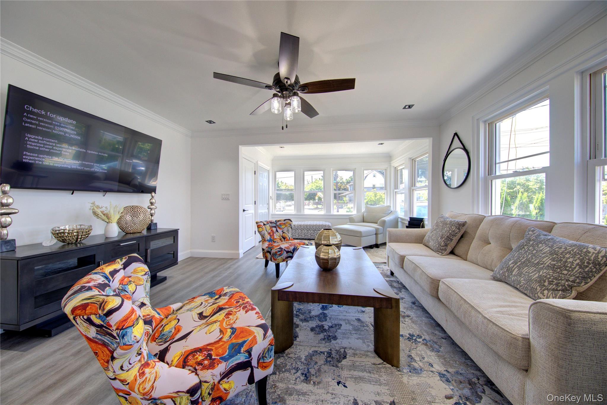 #4 photo, 16 Roosevelt Avenue, Hicksville , NY 11801