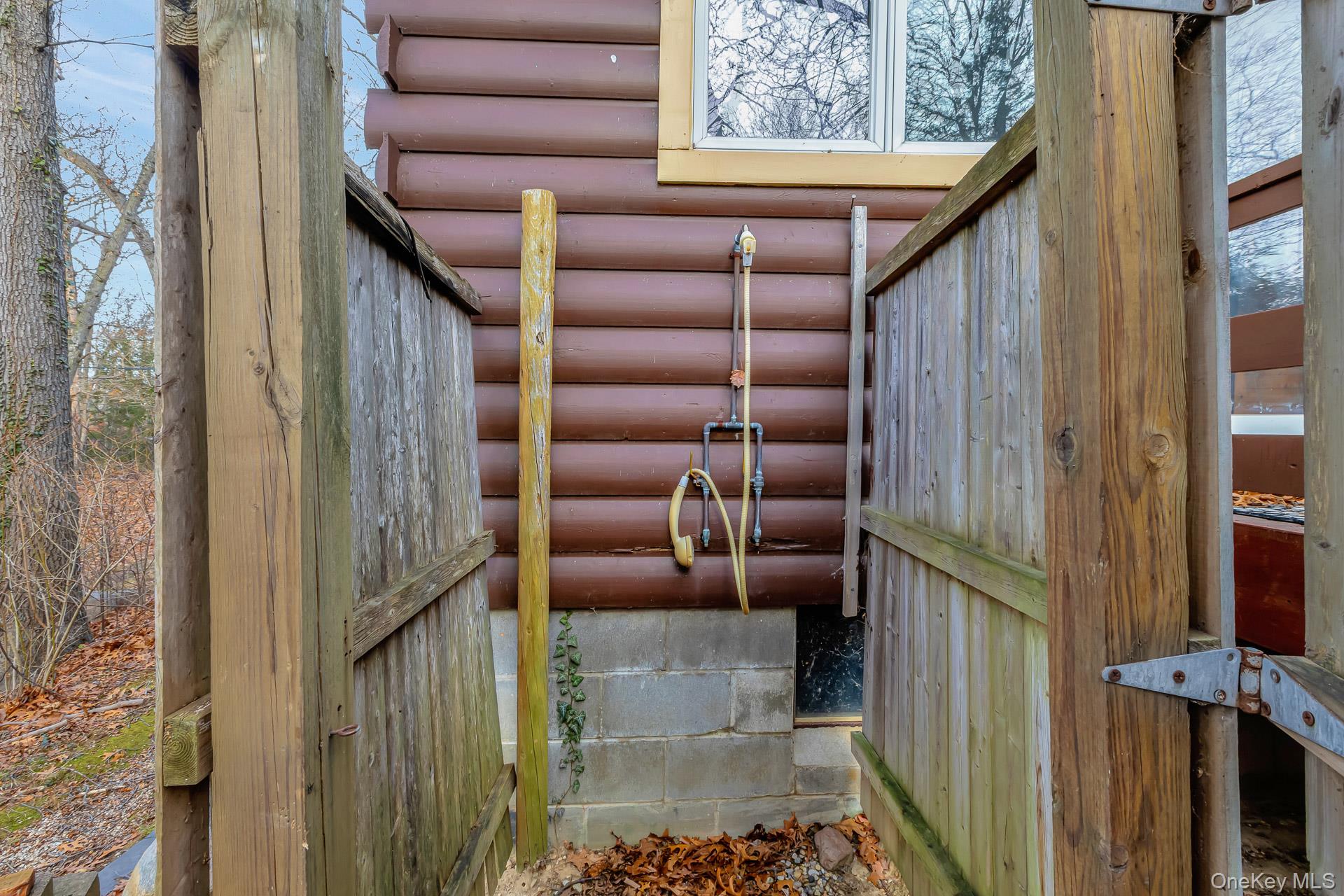 #19 photo, 62 Birch Hill Road, Mount Sinai , NY 11766