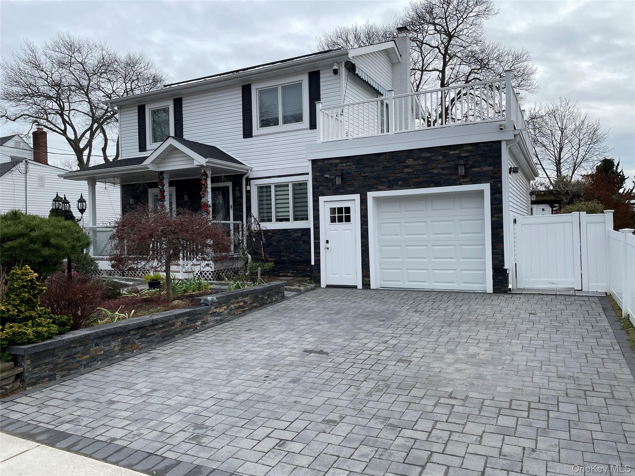 #1 photo, 310 Brookside Court, Copiague , NY 11726