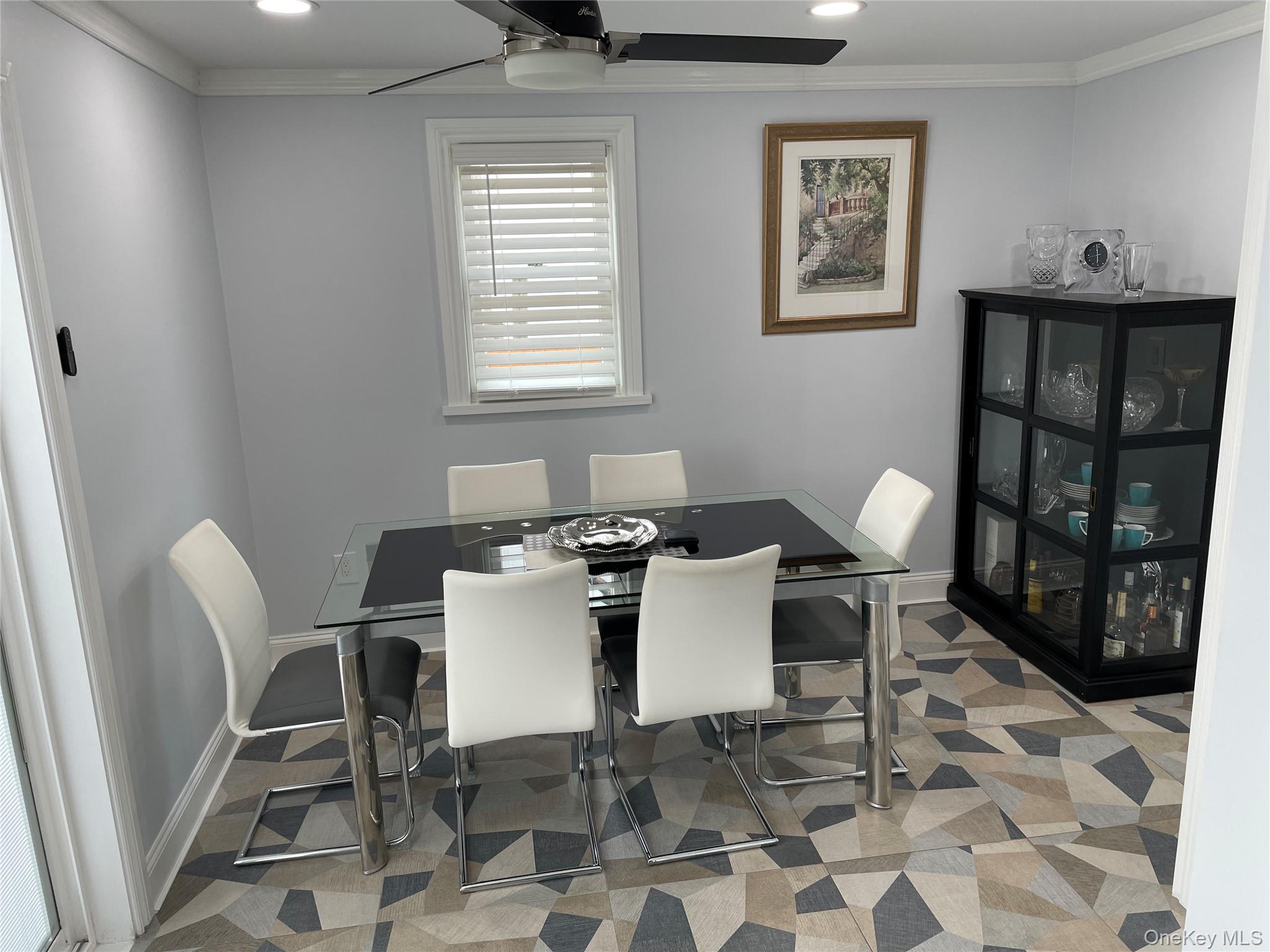 #10 photo, 310 Brookside Court, Copiague , NY 11726