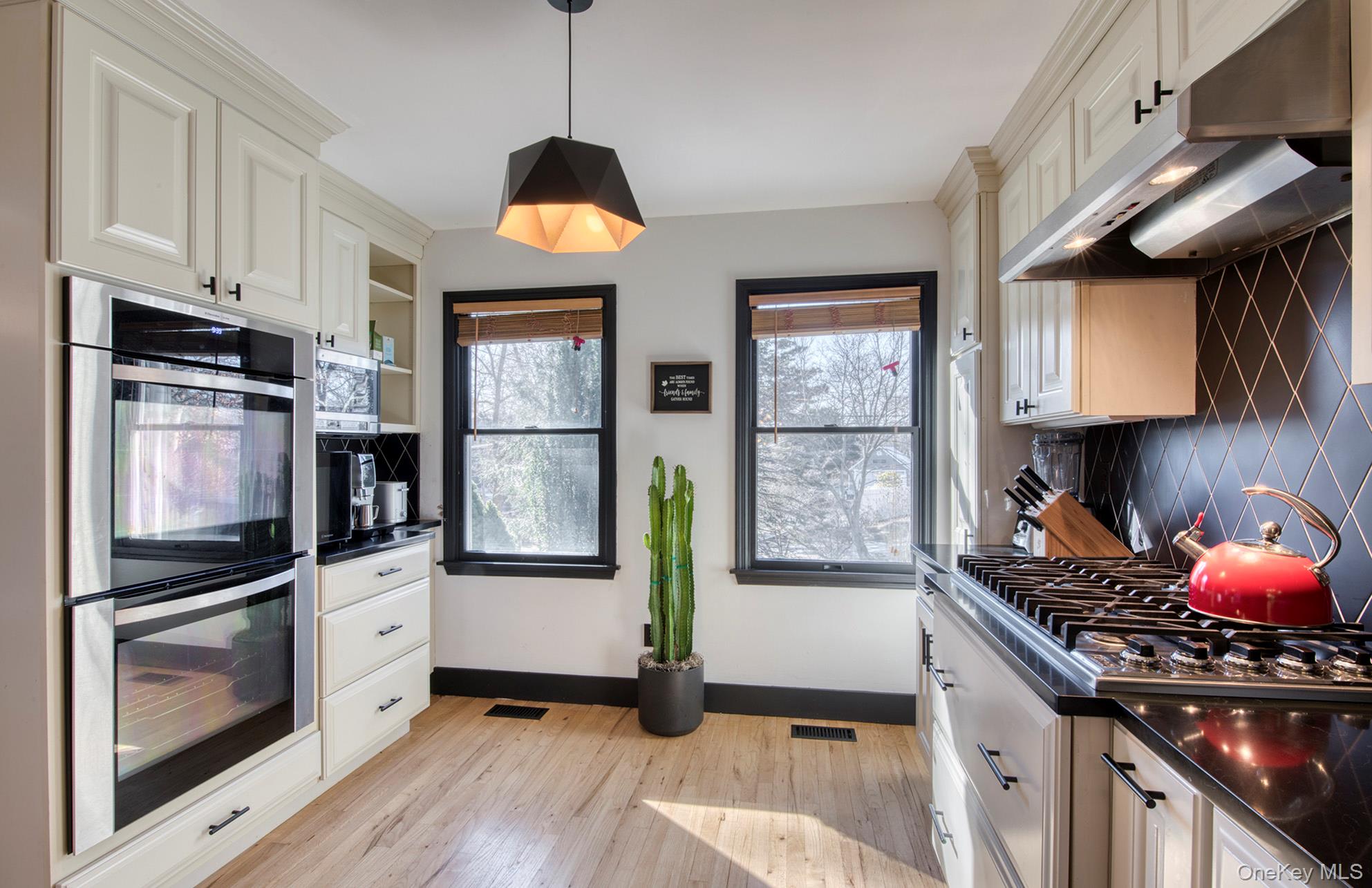 #16 photo, 66 Knoll Road, 東長島 Southampton , NY 11968