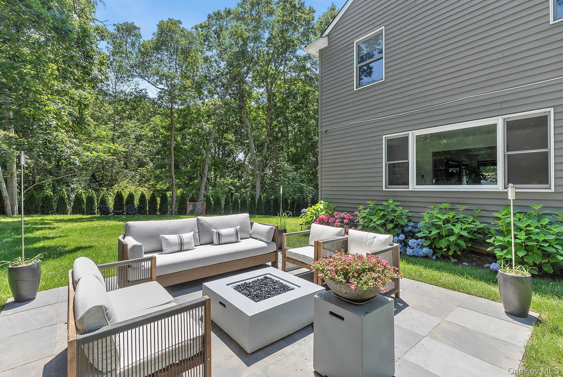 #6 photo, 66 Knoll Road, 東長島 Southampton , NY 11968