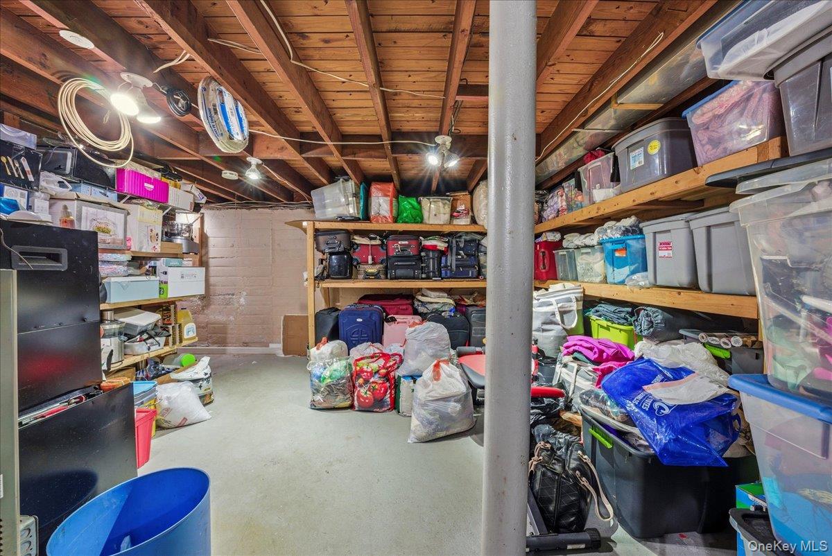 #13 photo, 11 Crescent Street, Oyster Bay , NY 11801