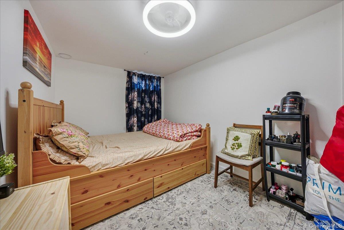 #14 photo, 11 Crescent Street, Oyster Bay , NY 11801