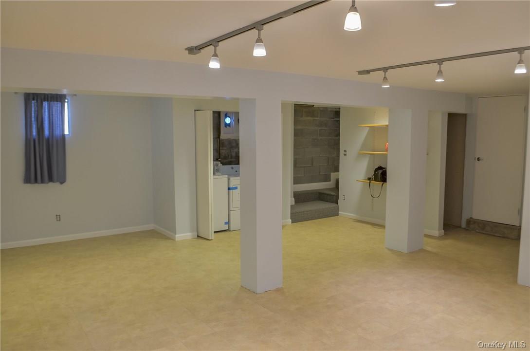 #15 photo, 11 Elm Street, Sleepy Hollow , NY 10591