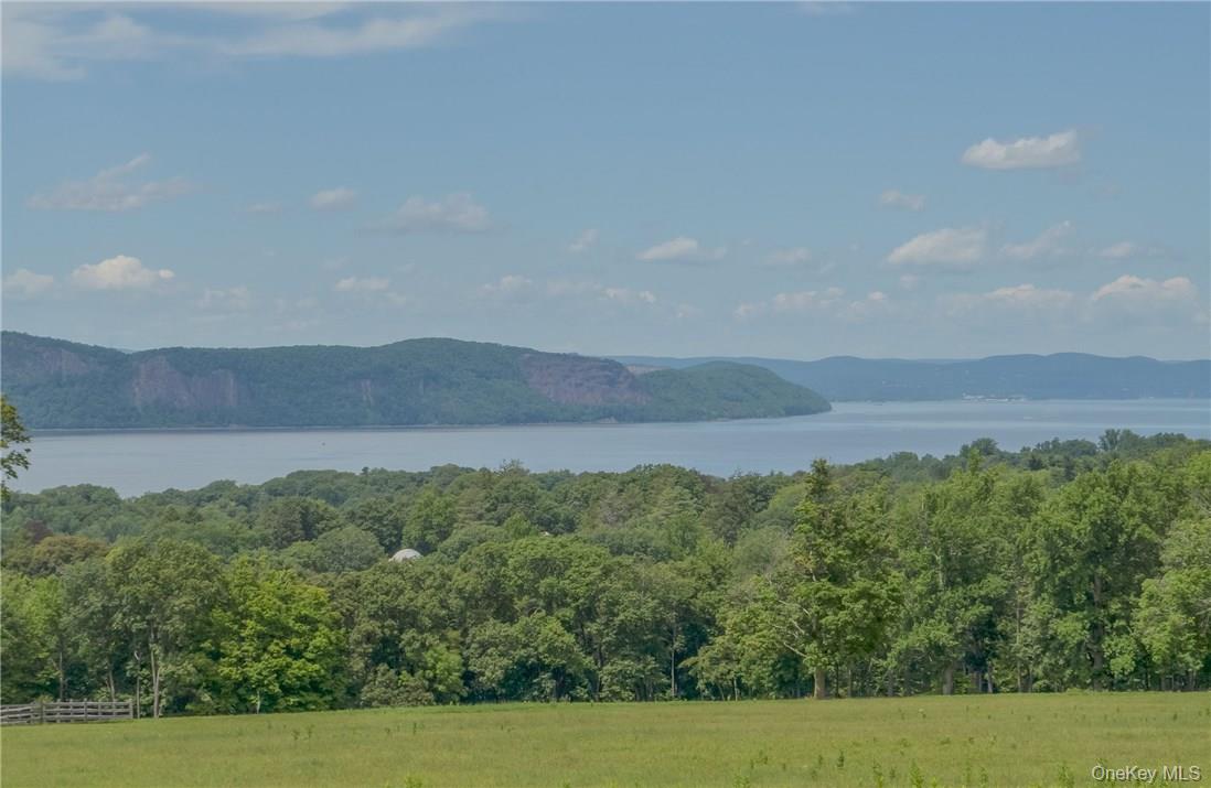 #19 photo, 11 Elm Street, Sleepy Hollow , NY 10591