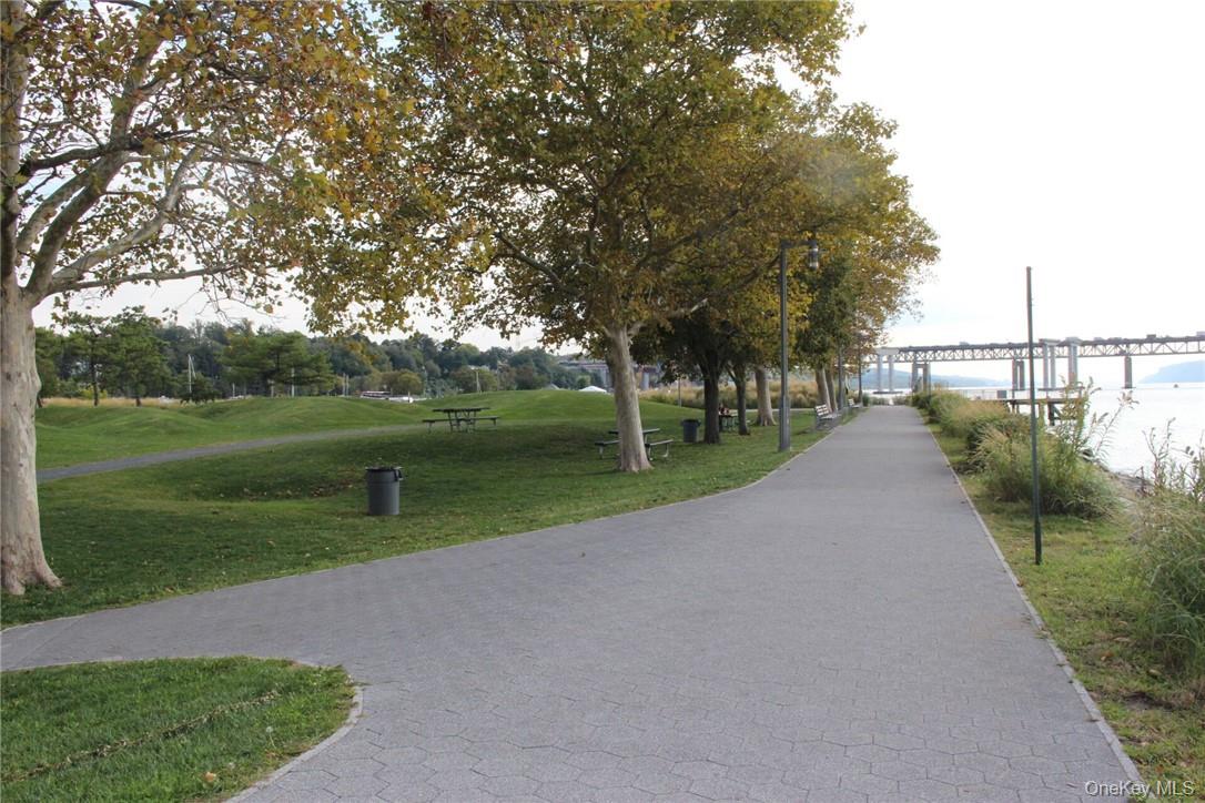 #20 photo, 11 Elm Street, Sleepy Hollow , NY 10591