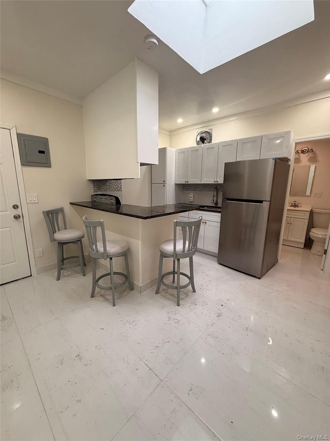 #3 photo, 145-09 Rockaway Blvd, Jamaica , NY 11436