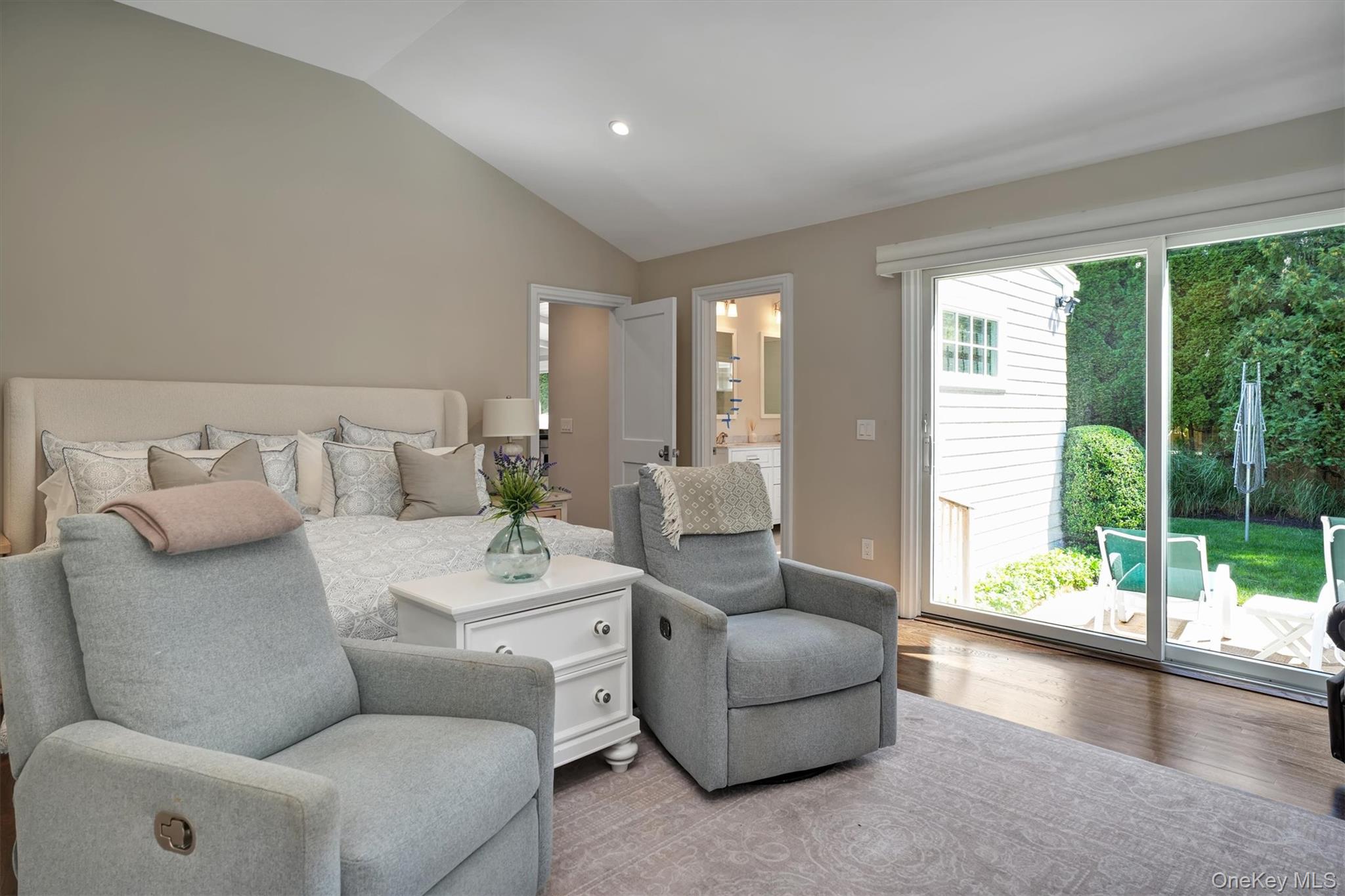 #6 photo, 32 White Oak Lane, Westhampton Beach , NY 11978