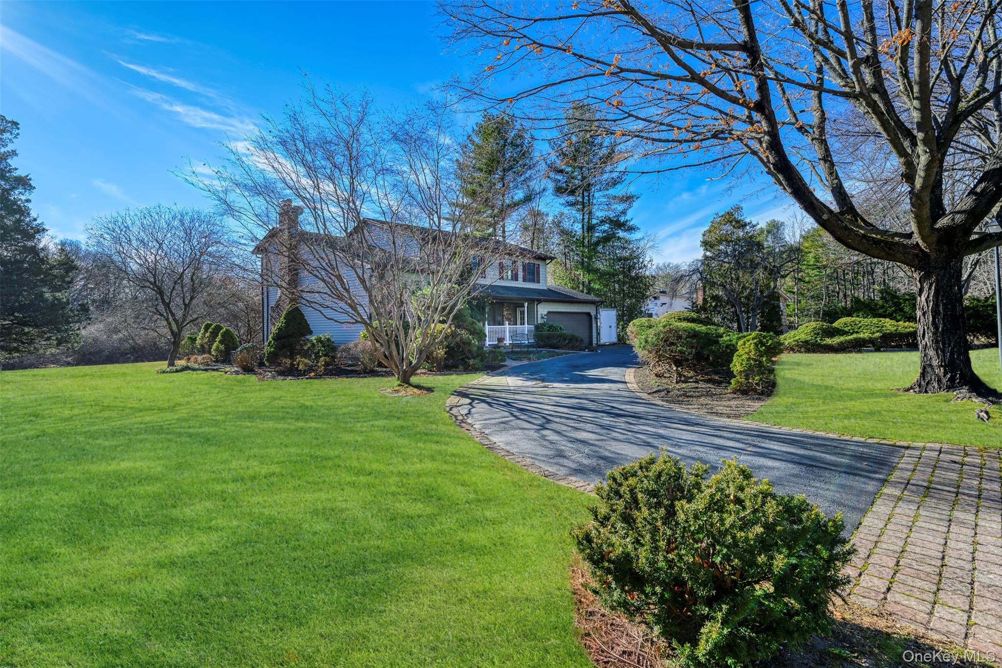 #5 photo, 6 Penelope Lane, Huntington , NY 11743