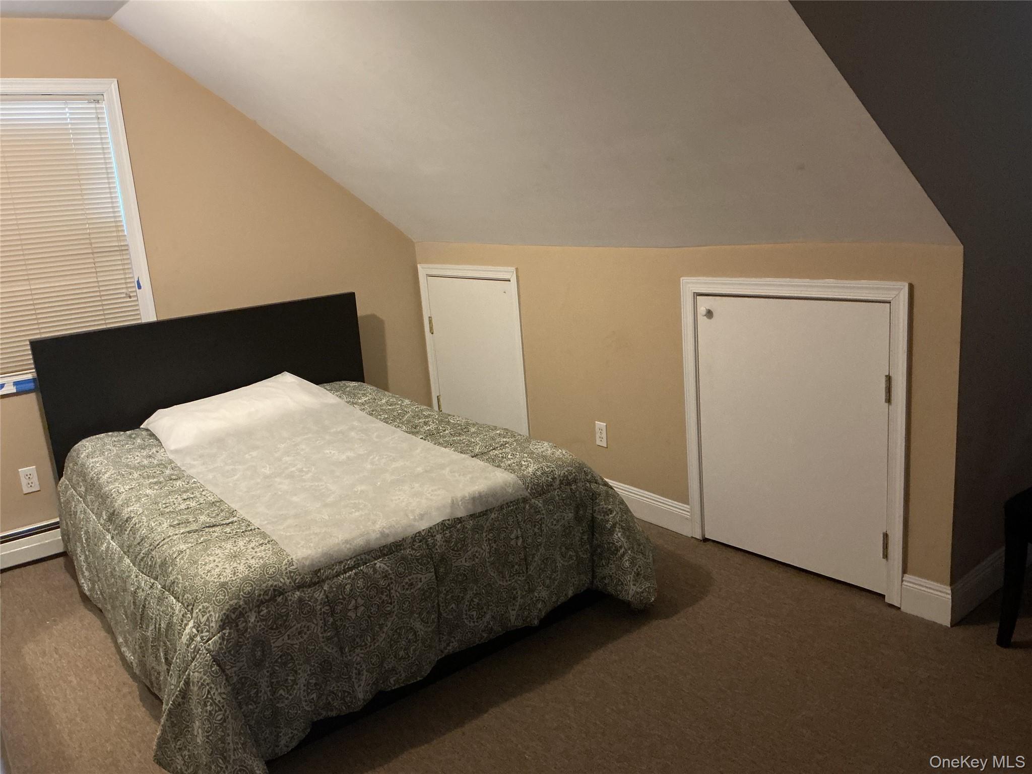 #6 photo, 12 E John Street, Hicksville , NY 11801