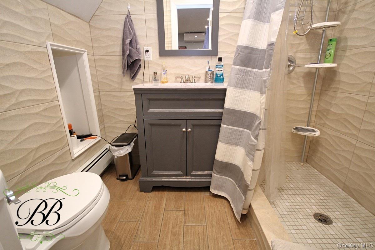 #16 photo, 2078 Bergen Avenue, Brooklyn , NY 11234