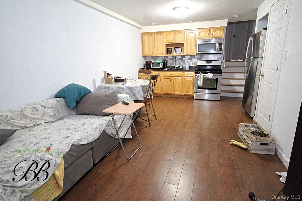 #2 photo, 2078 Bergen Avenue, Brooklyn , NY 11234