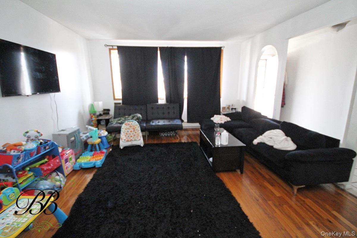 #8 photo, 2078 Bergen Avenue, Brooklyn , NY 11234