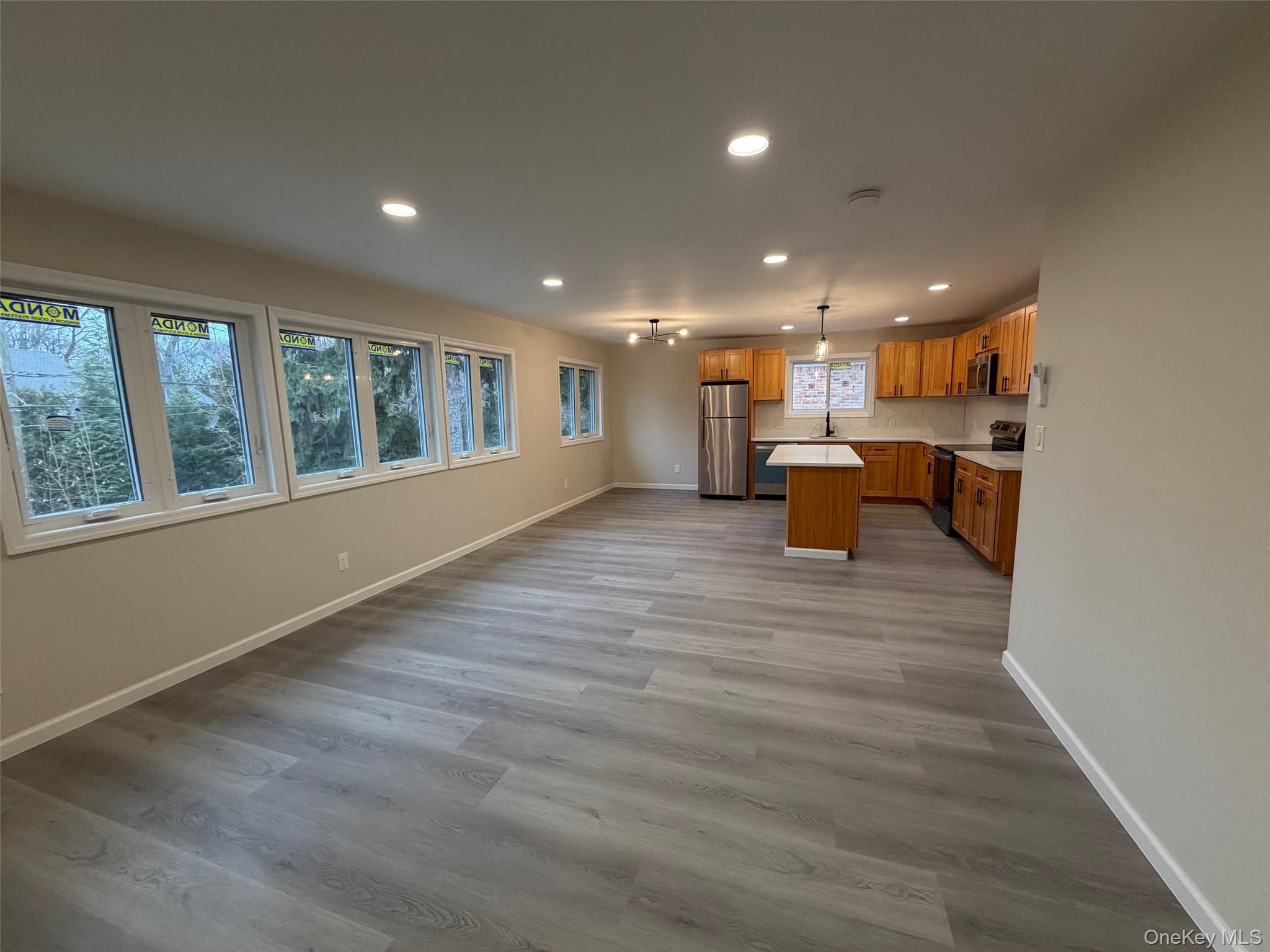 #6 photo, 16 Cornwall Lane, নাসাউ কাউন্টি Port Washington , NY 11050