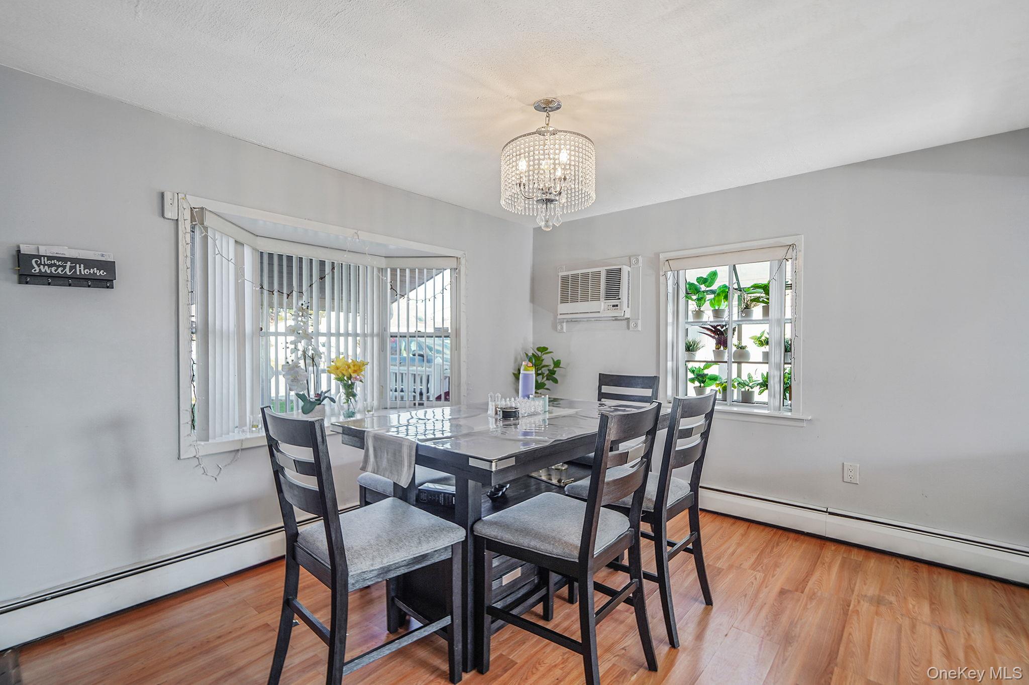 #5 photo, 32 Needle Lane, Levittown , NY 11756