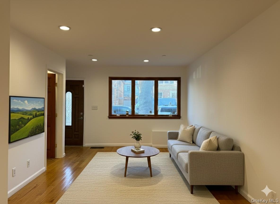 #7 photo, 4033 191st Street, Flushing , NY 11358