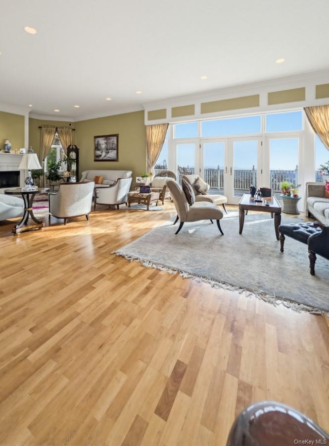 #12 photo, 174 Douglas, Staten Island , NY 10304