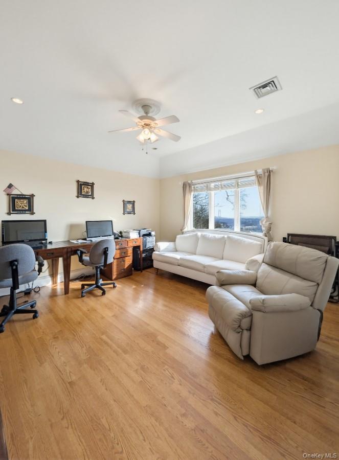 #15 photo, 174 Douglas, Staten Island , NY 10304