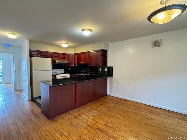 #8 photo, 114-67 Taipei Court, College Point , NY 11356