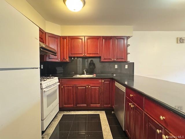 #9 photo, 114-67 Taipei Court, College Point , NY 11356