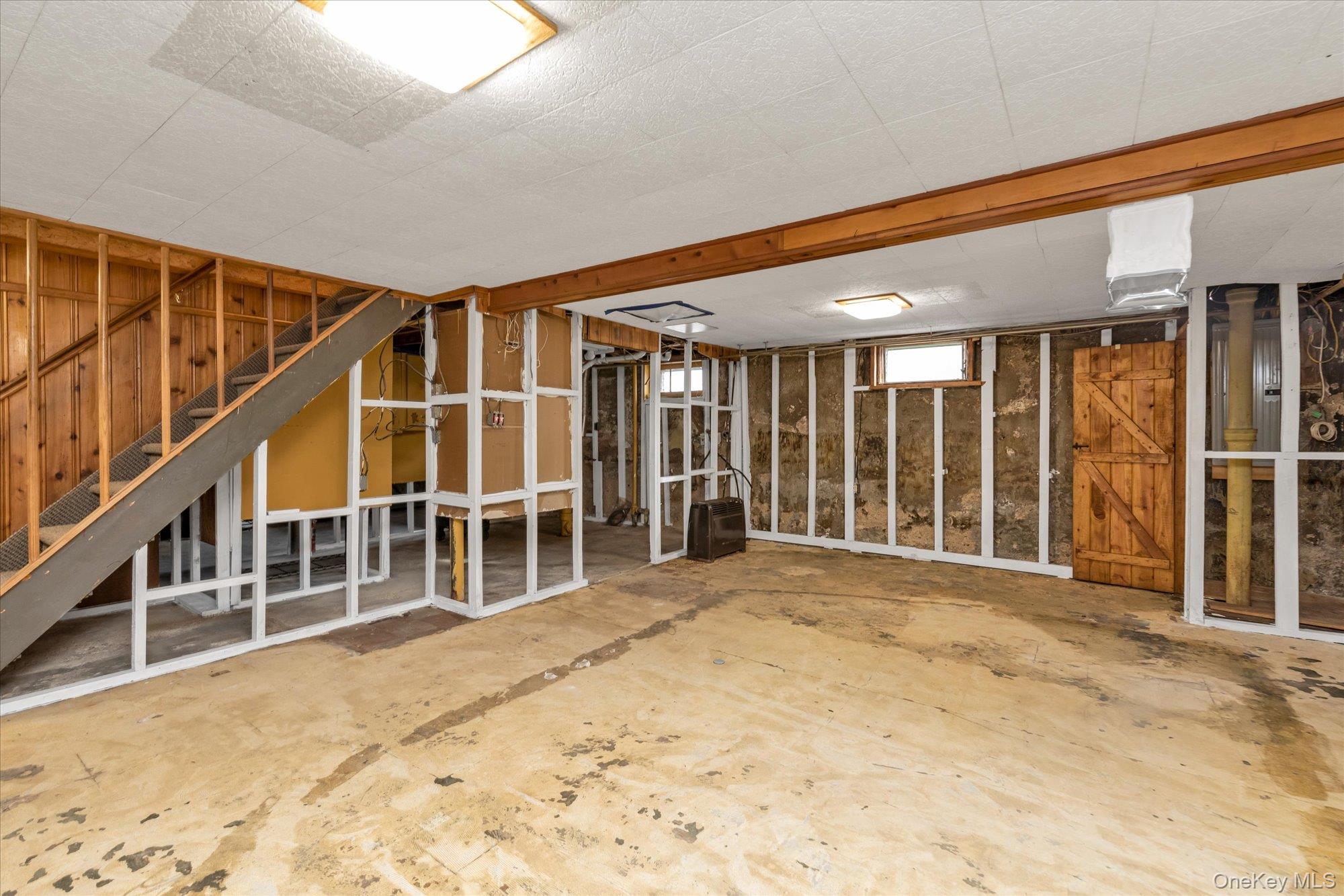 #16 photo, 1006 N 7th Street, New Hyde Park , NY 11040