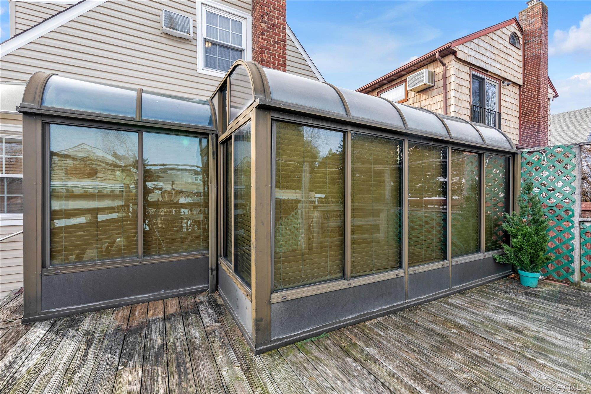 #17 photo, 1006 N 7th Street, New Hyde Park , NY 11040