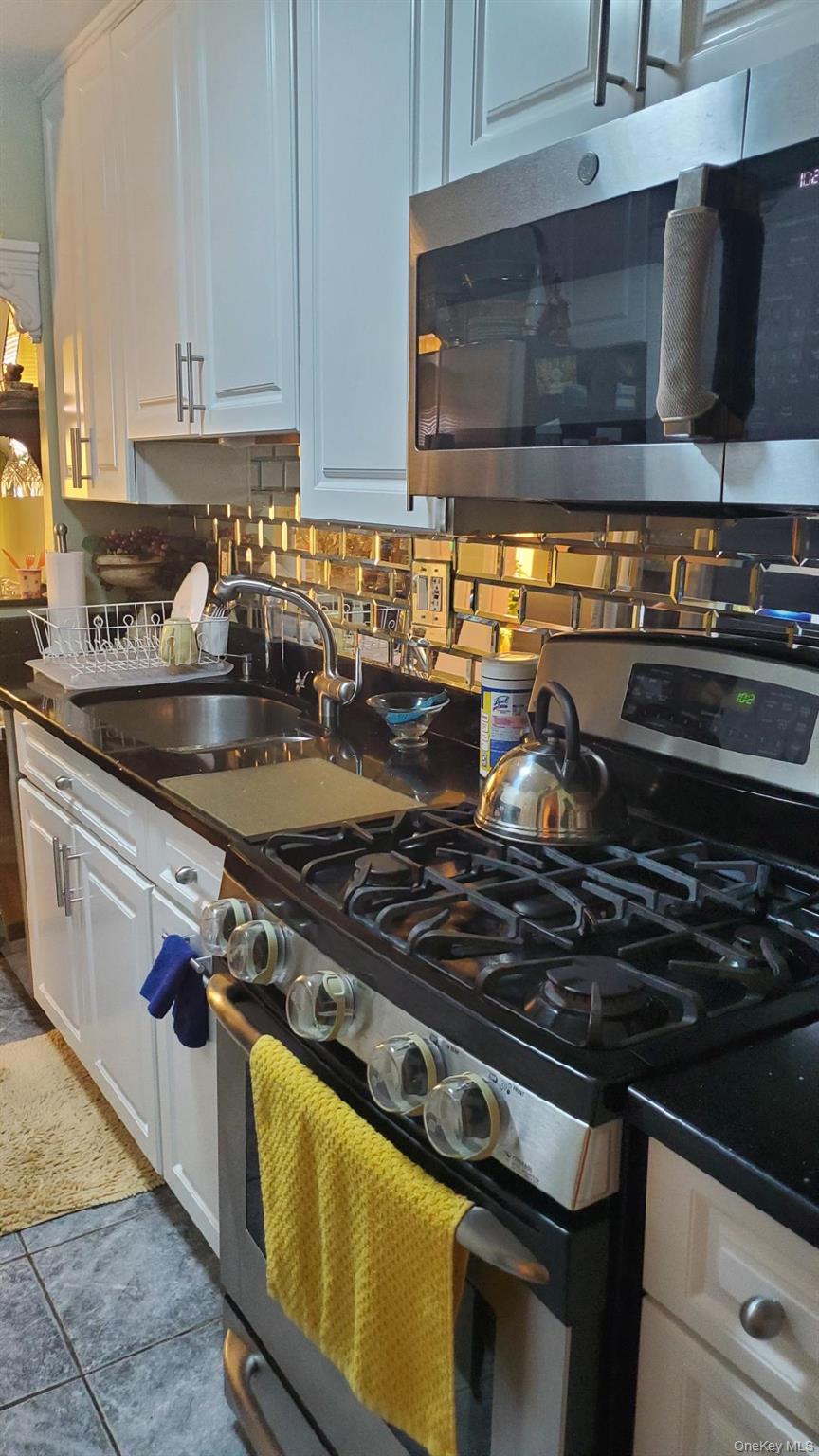 #1 photo, 8509 151st Avenue, Howard Beach , NY 11414