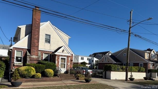 #2 photo, 86 Lynbrook Avenue, Point Lookout , NY 11569