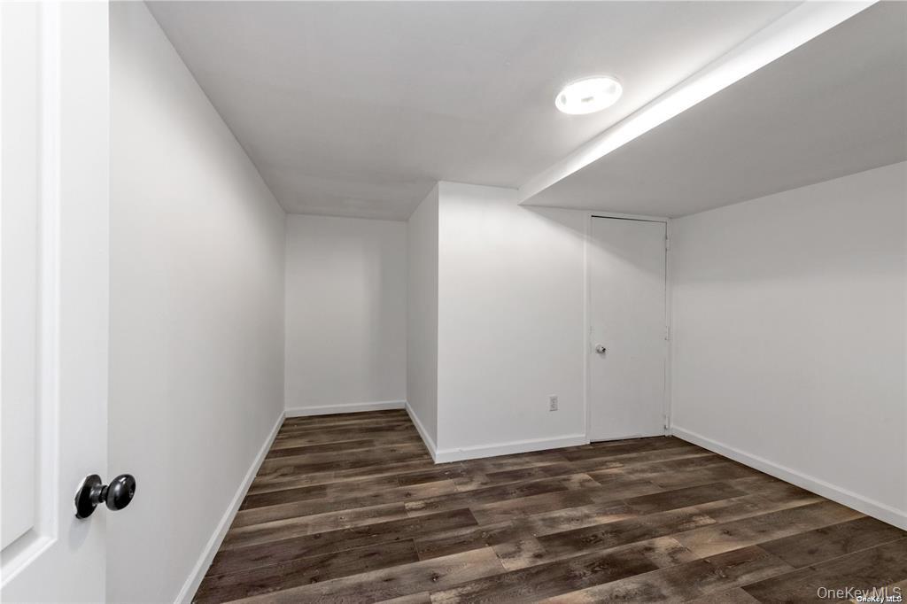 #6 photo, 59 Kernochan Avenue, Hempstead , NY 11550