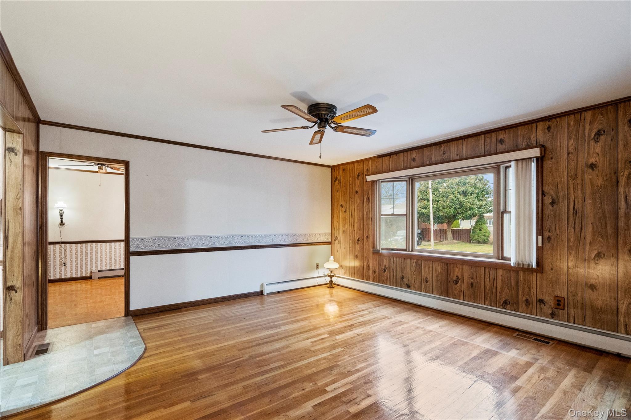 #13 photo, 149 Byrd Streets, Lindenhurst , NY 11757