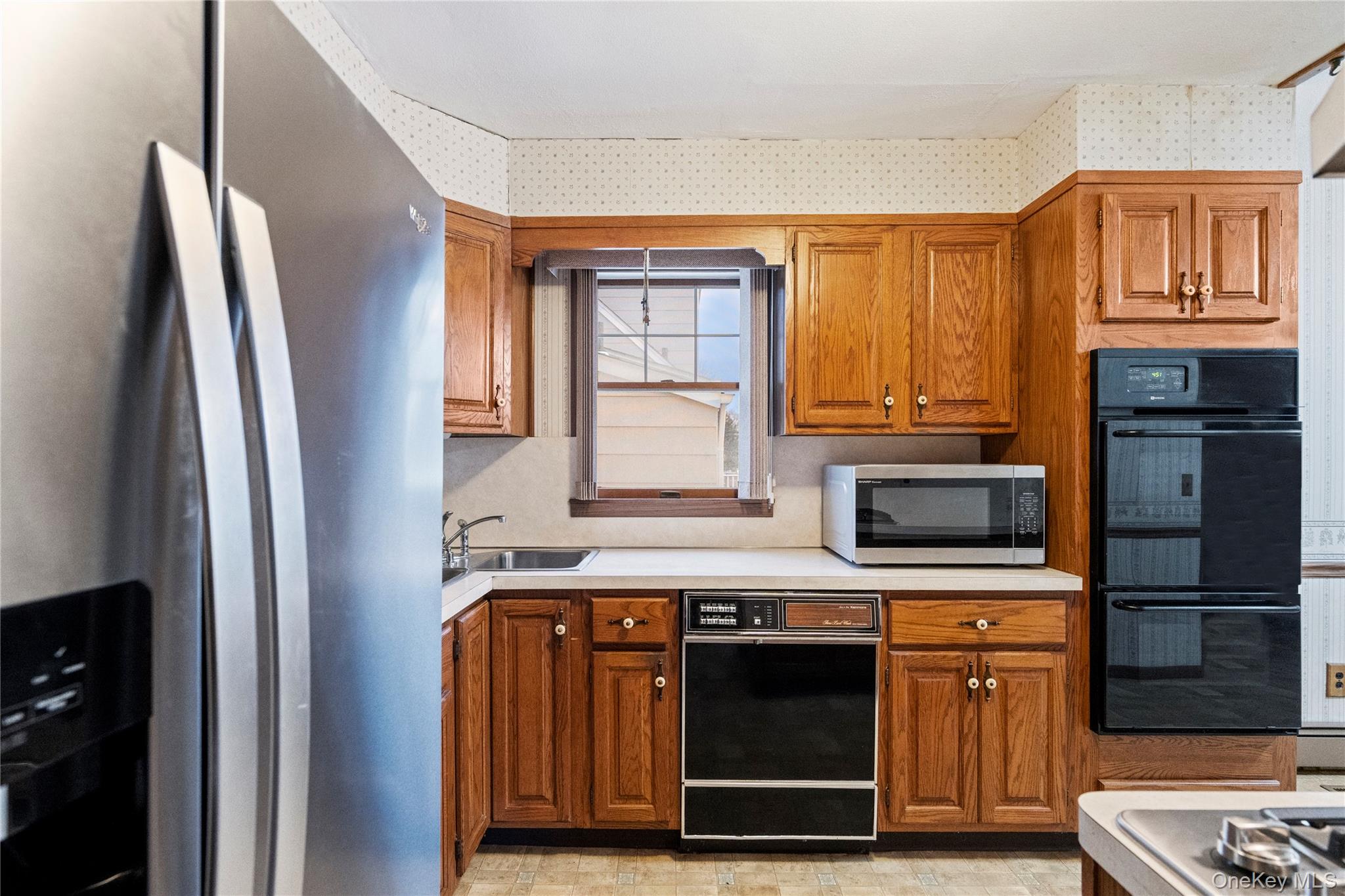 #20 photo, 149 Byrd Streets, Lindenhurst , NY 11757