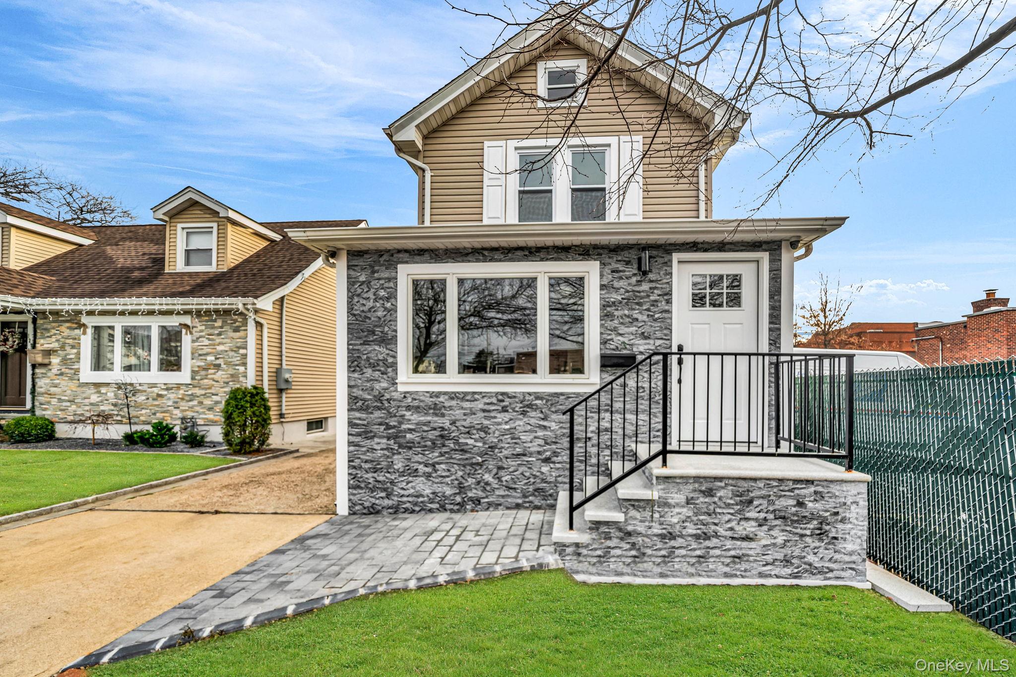 #1 photo, 129 Sheridan Avenue, 長島 Williston Park , NY 11596