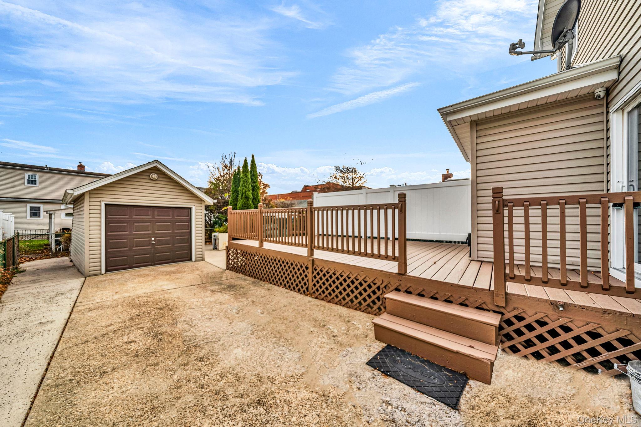 #4 photo, 129 Sheridan Avenue, 長島 Williston Park , NY 11596