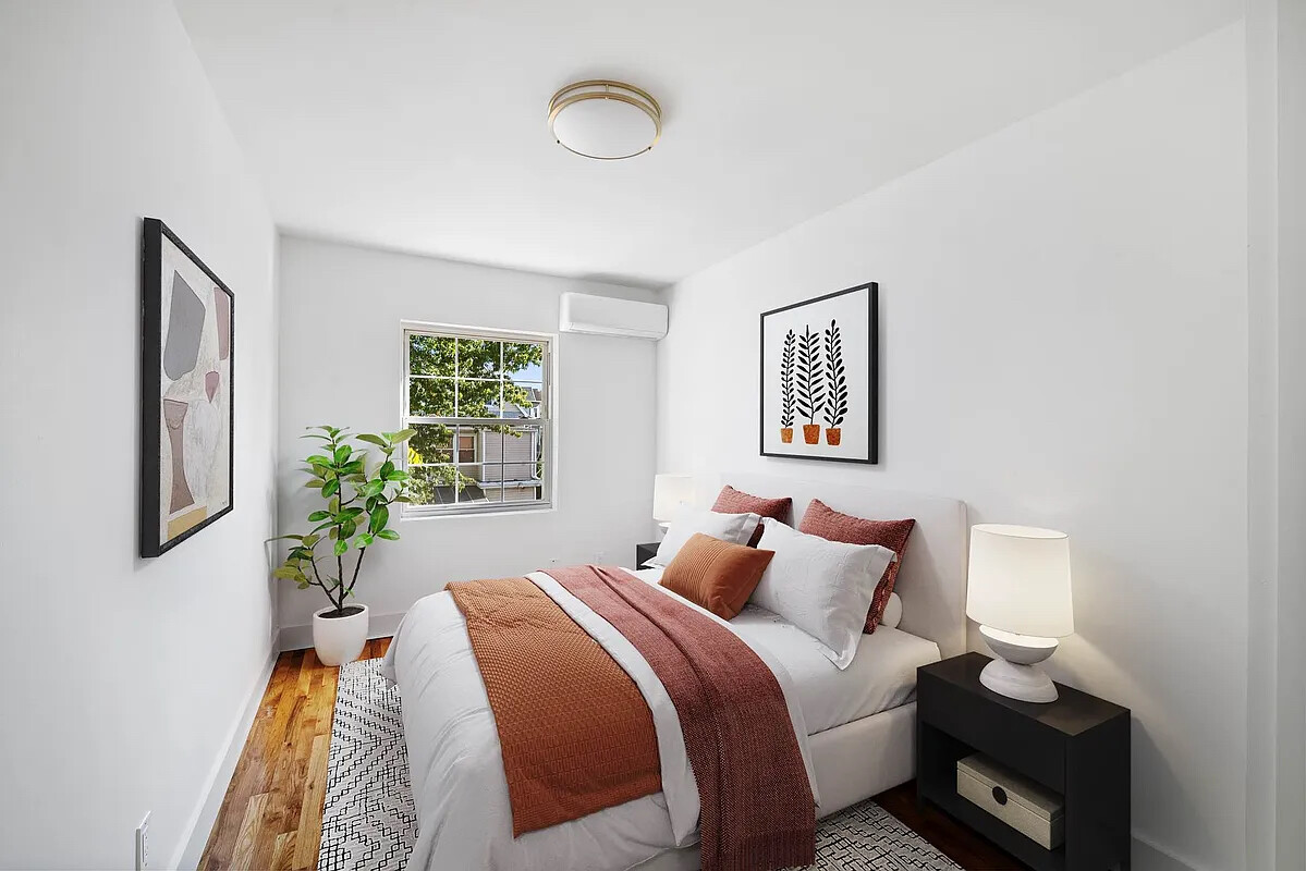 #7 photo, Brooklyn, Flatbush , NY 11226