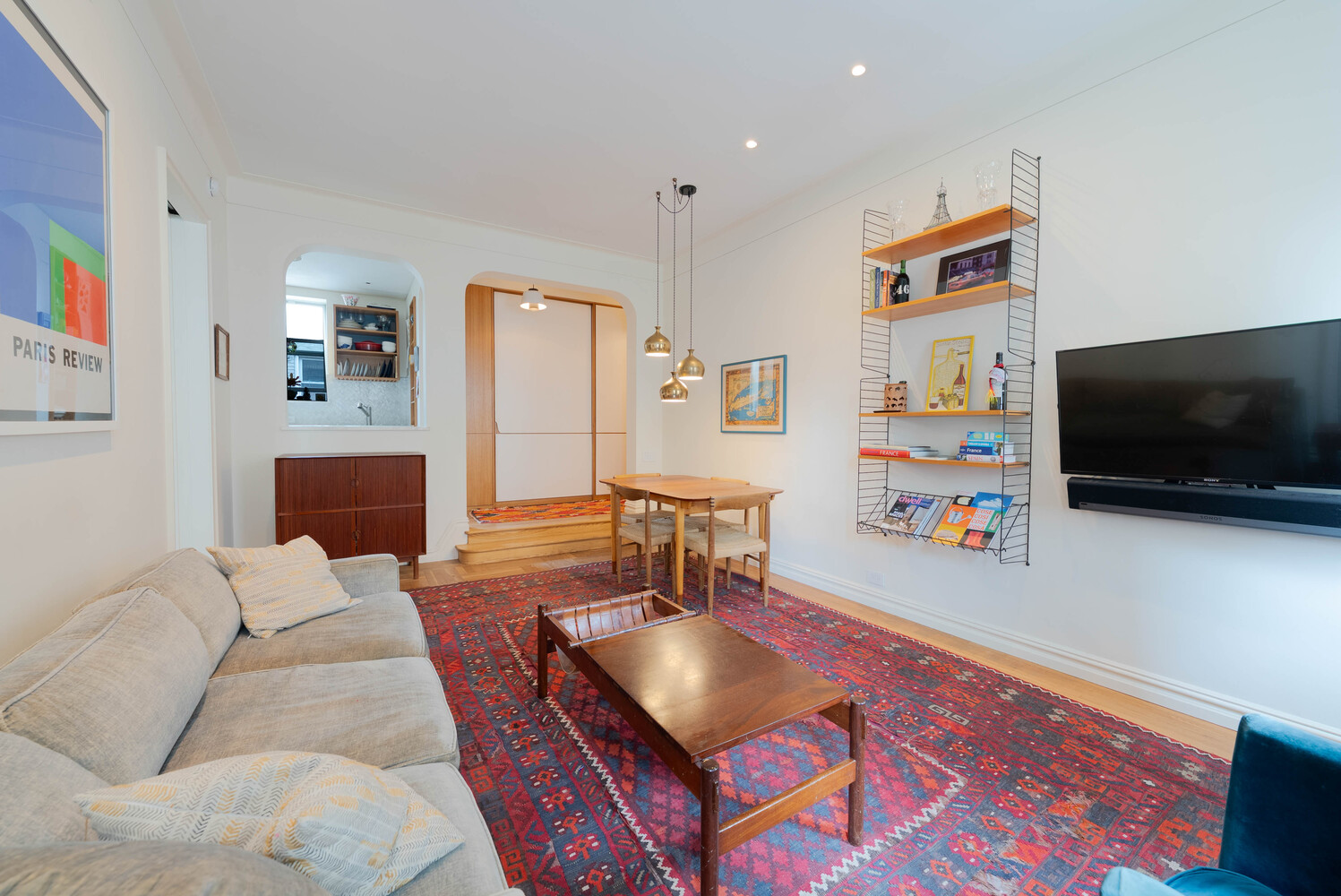 #12 photo, 210 W 19TH Street, Chelsea , NY 10011