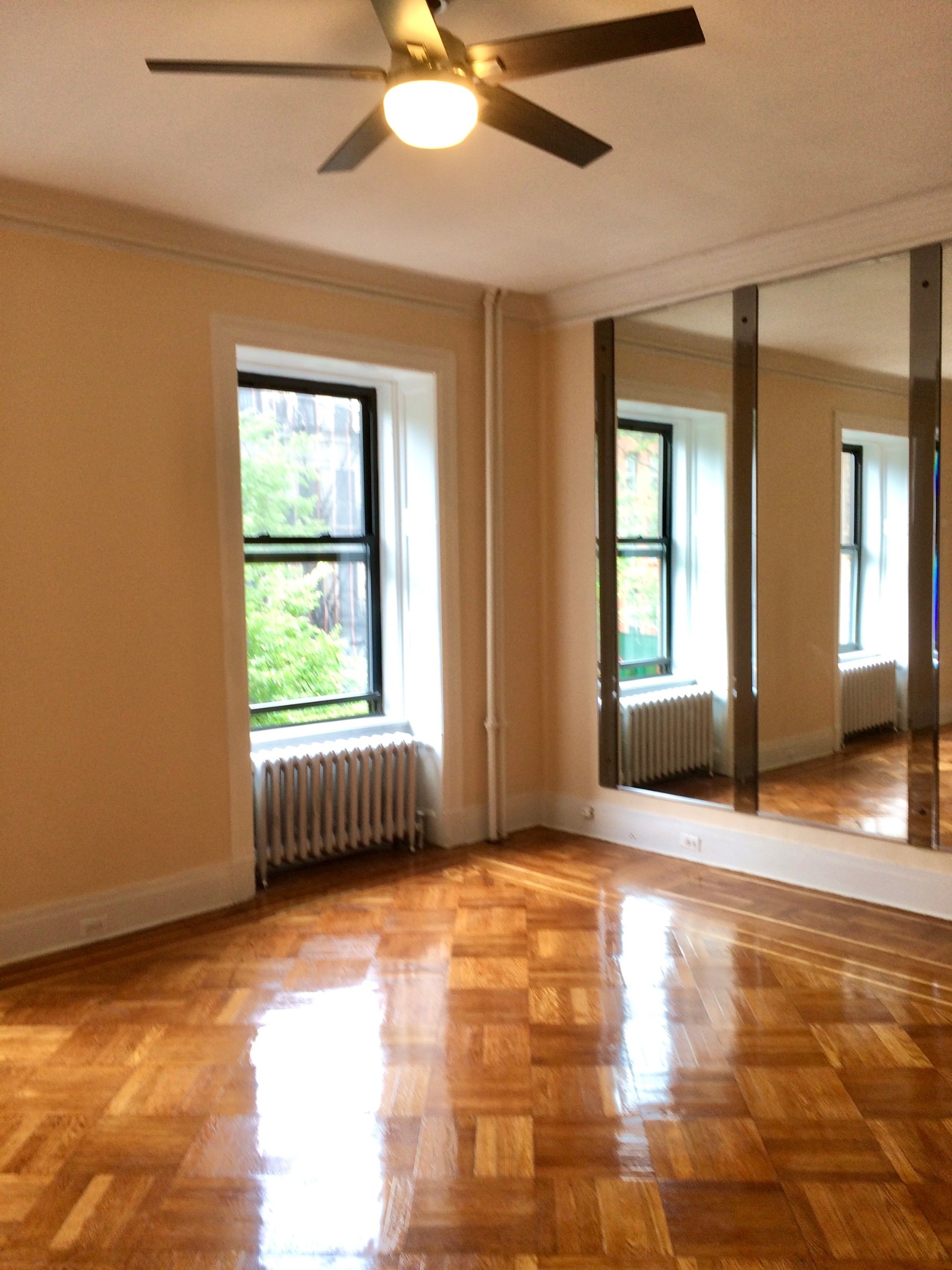 #7 photo, Brooklyn, Crown Heights , NY 11216