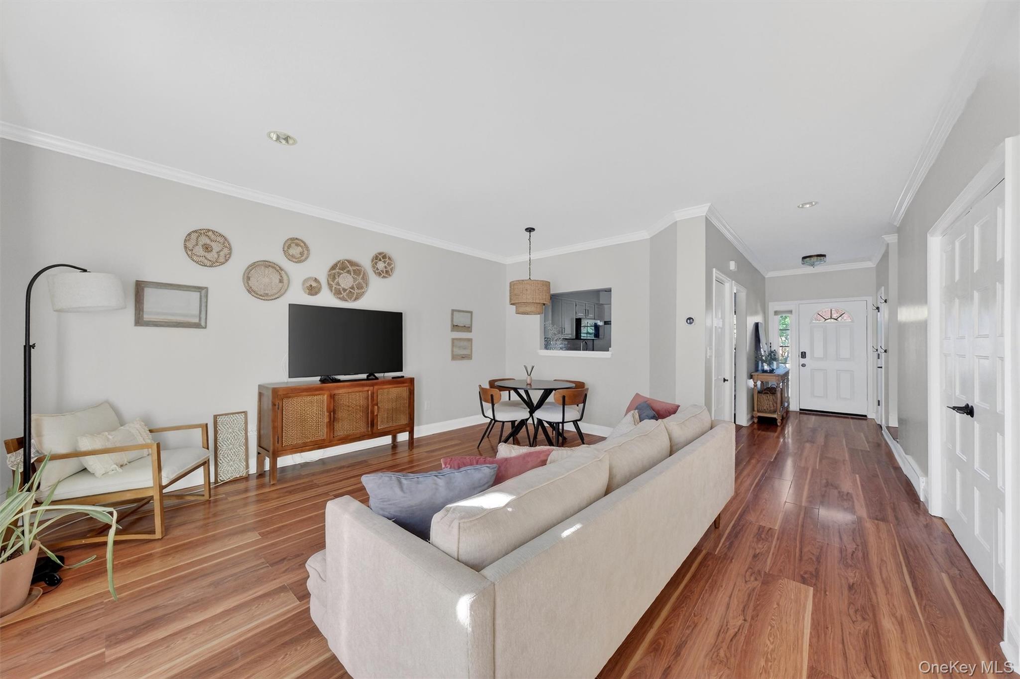 #9 photo, 90 Roundtree Court, Beacon , NY 12508