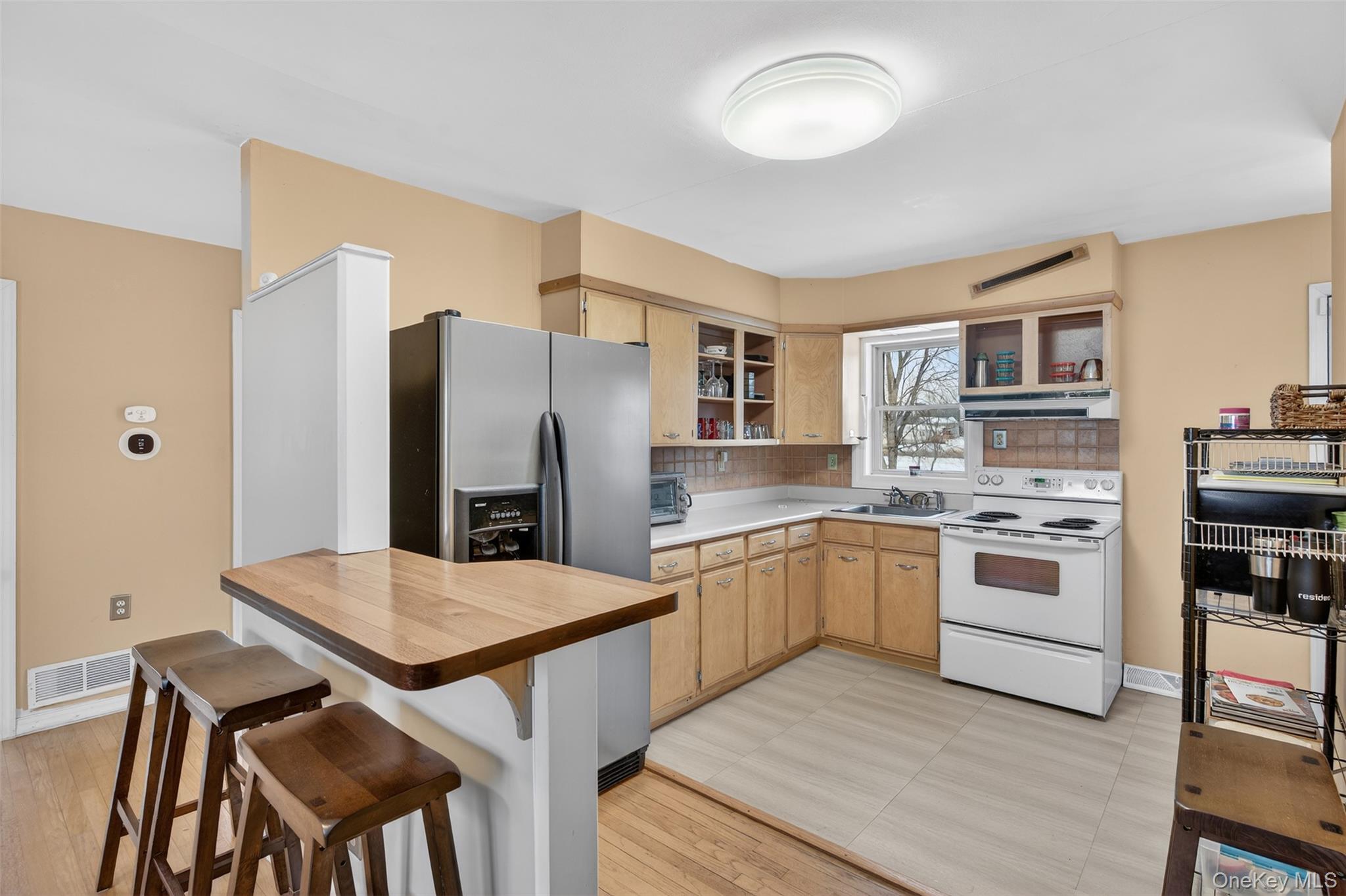 #10 photo, 67 Picnic Woods Road, 纽约州 Clintondale , NY 12515