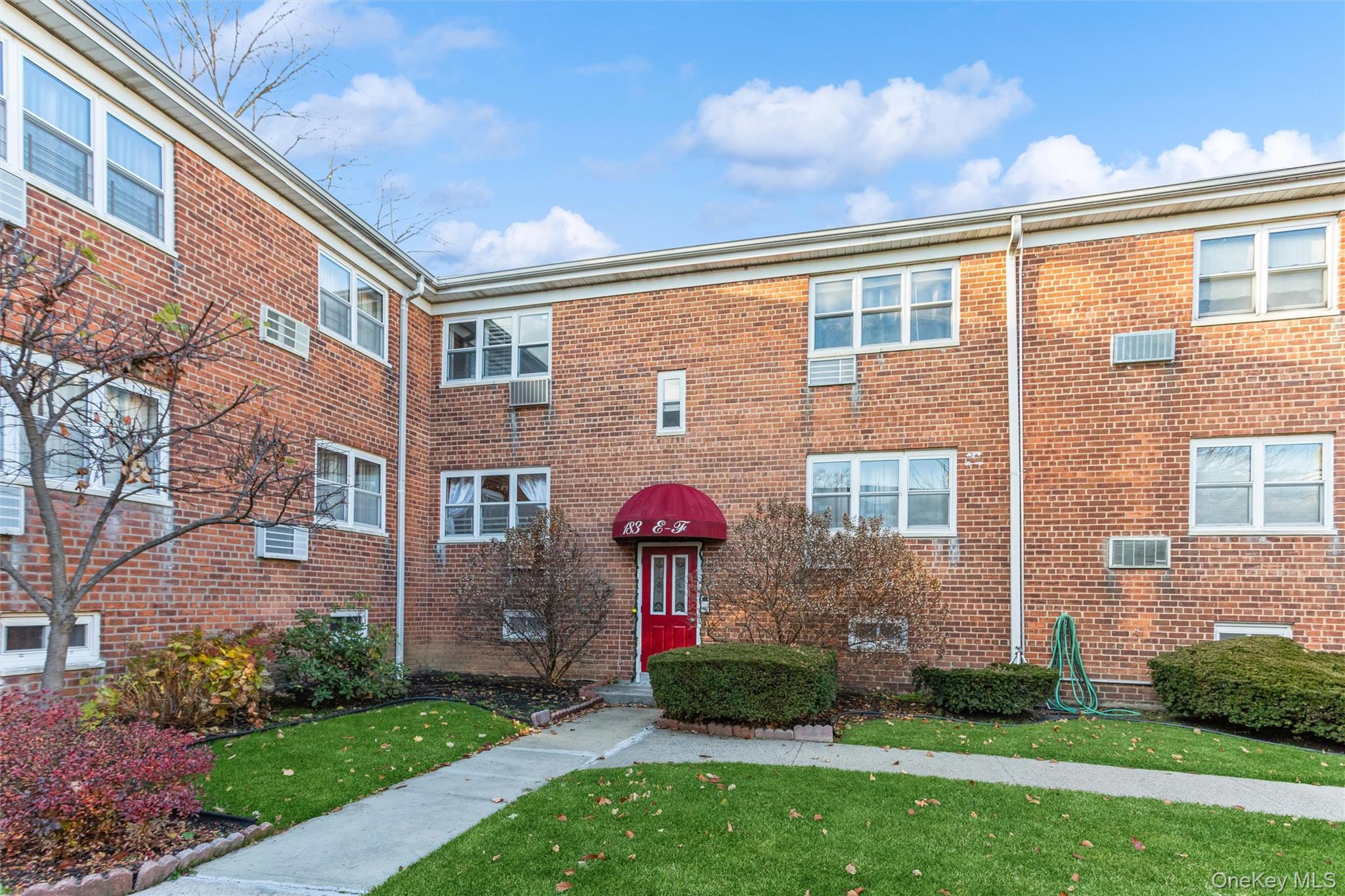 #16 photo, 183 Drake Avenue, New Rochelle , NY 10805