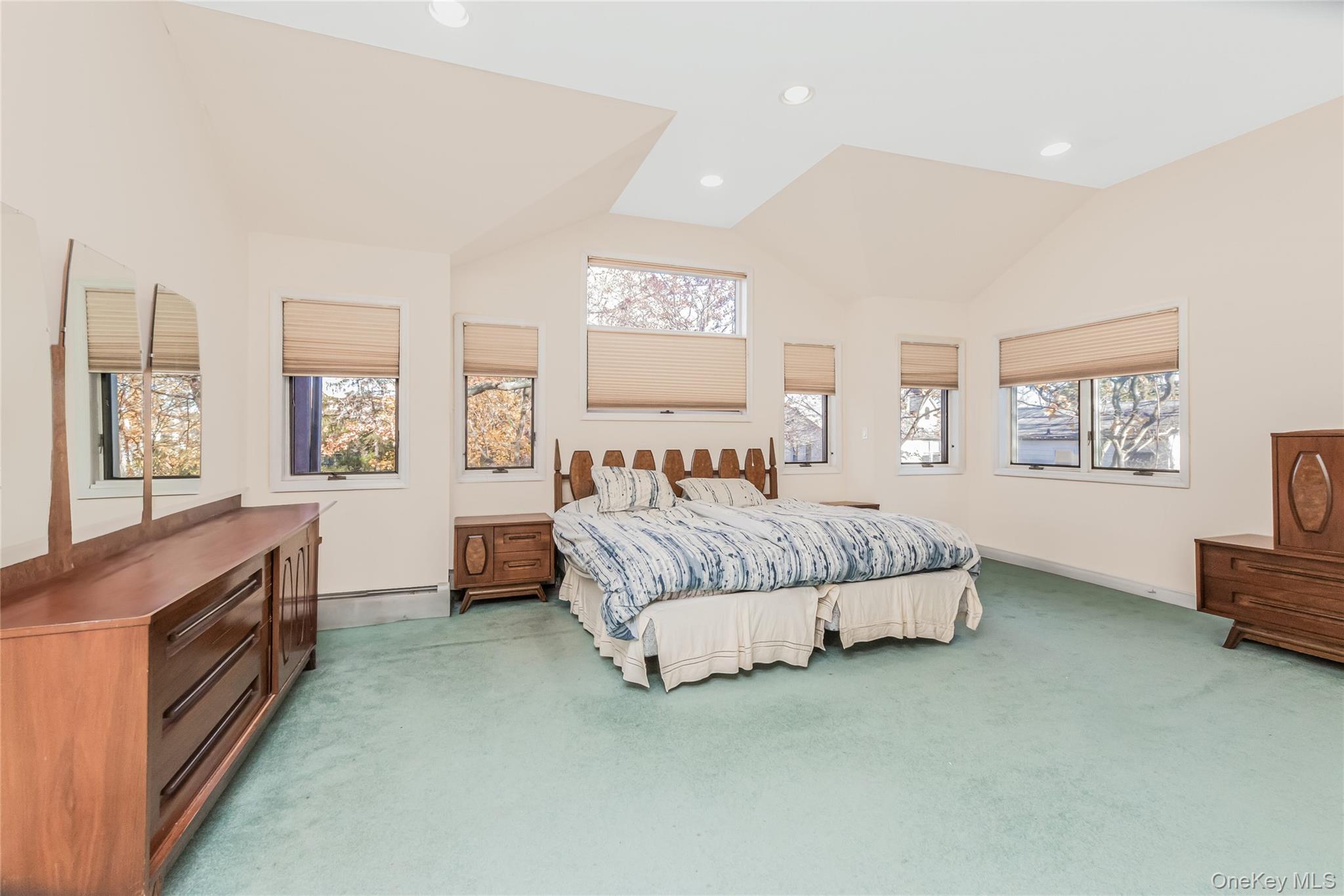 #10 photo, 617 W 227th Street, Bronx , NY 10463