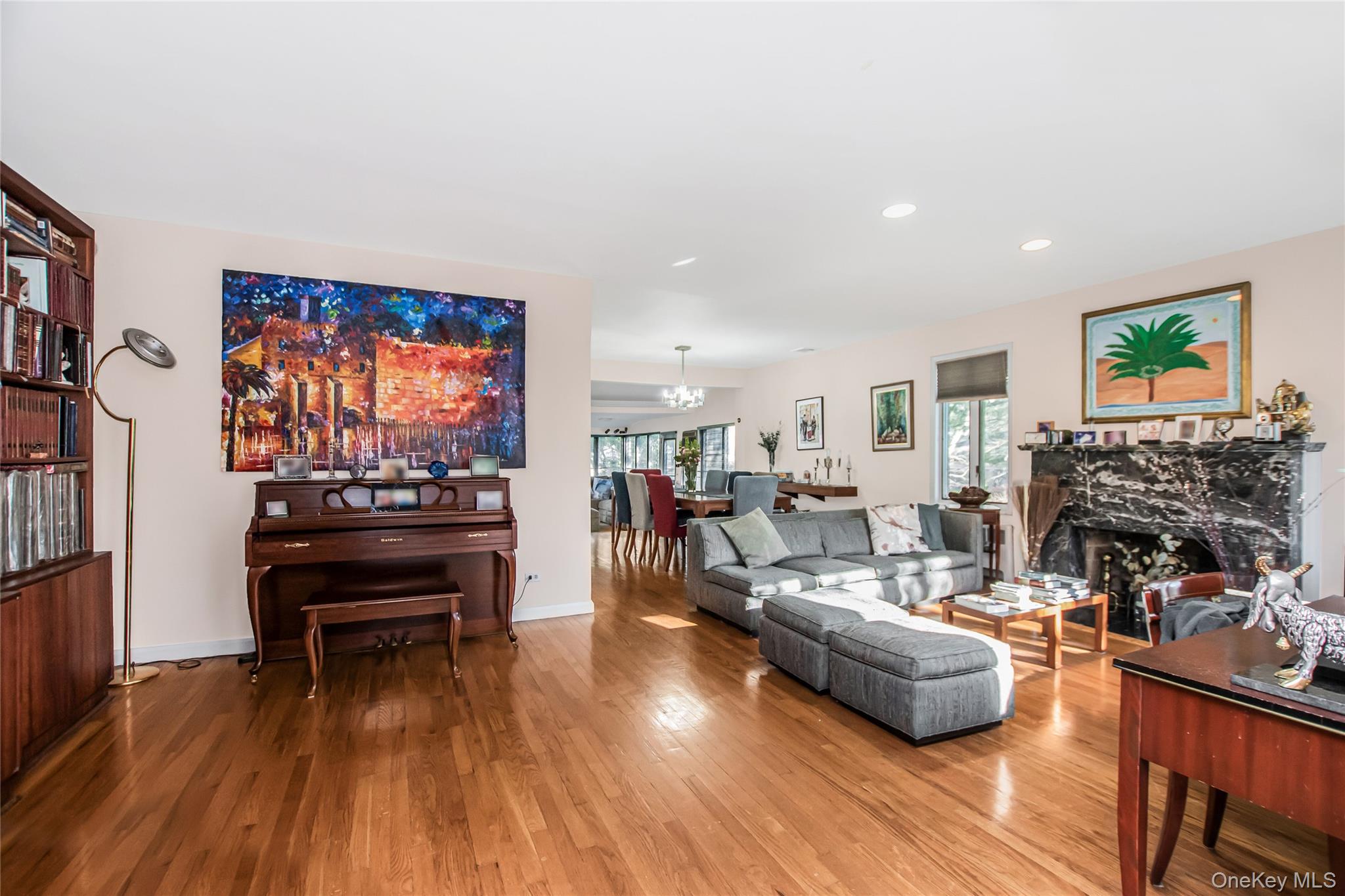 #2 photo, 617 W 227th Street, Bronx , NY 10463