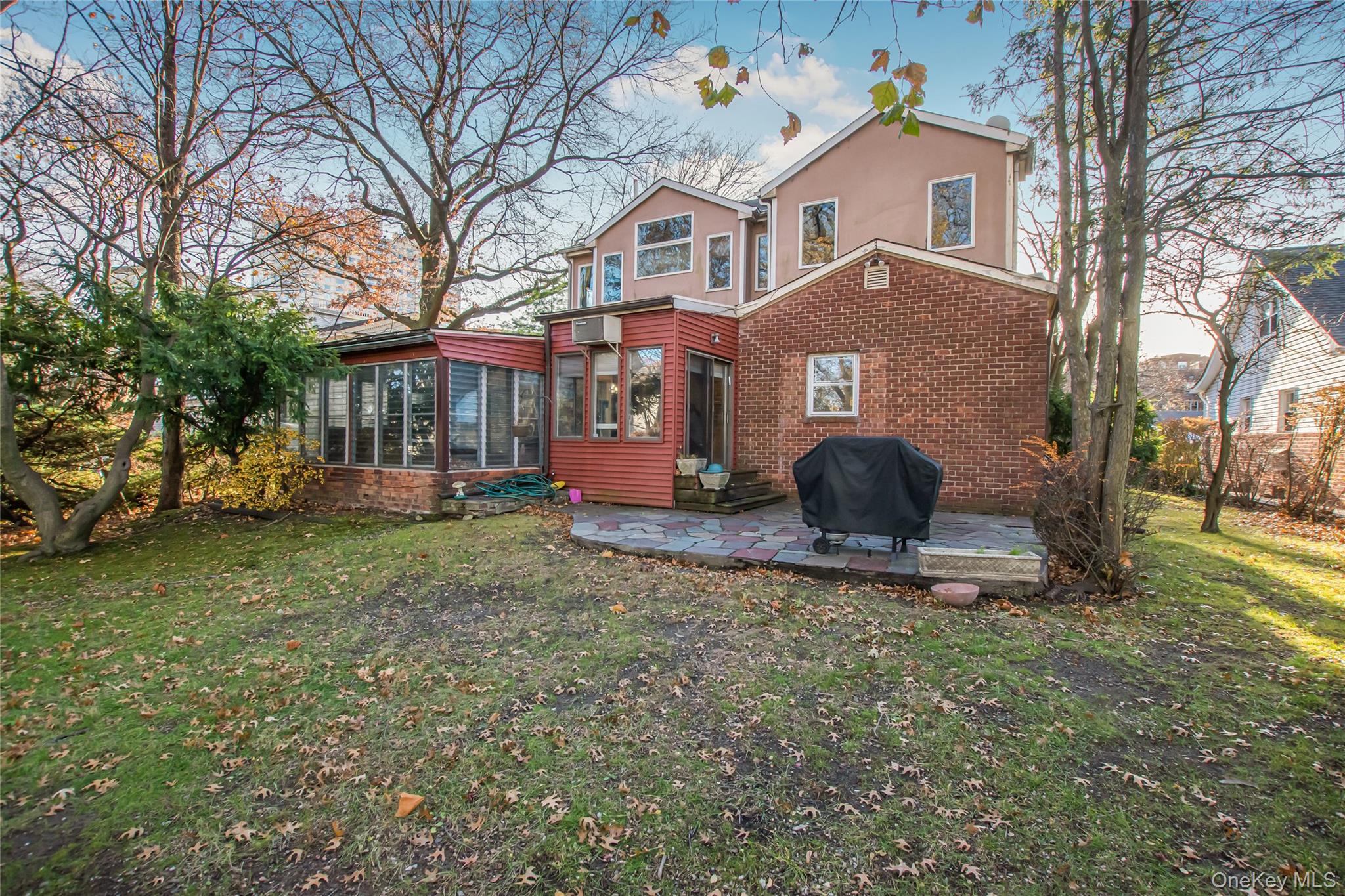 #20 photo, 617 W 227th Street, Bronx , NY 10463