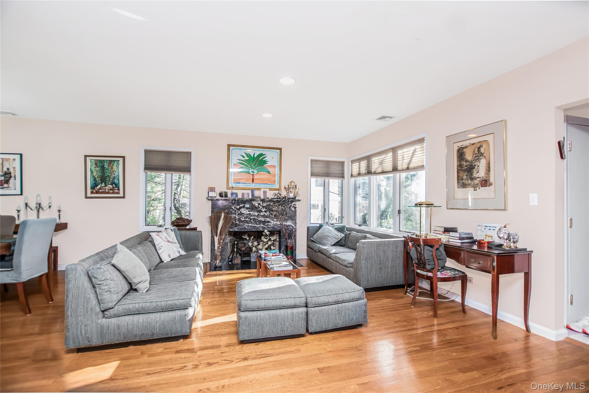 #3 photo, 617 W 227th Street, Bronx , NY 10463