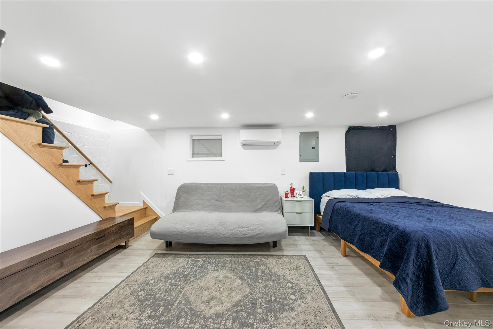 #11 photo, 65 Floyd Street, Staten Island , NY 10310