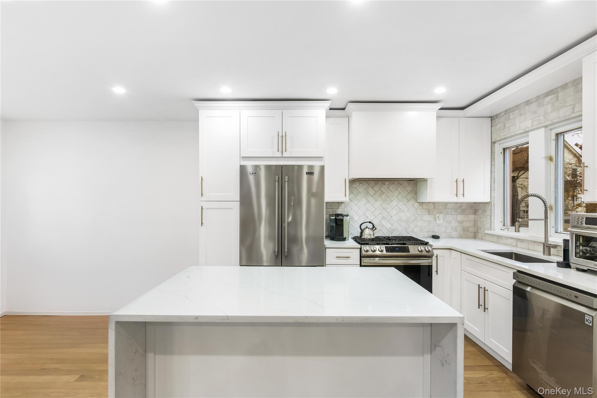 #6 photo, 65 Floyd Street, Staten Island , NY 10310