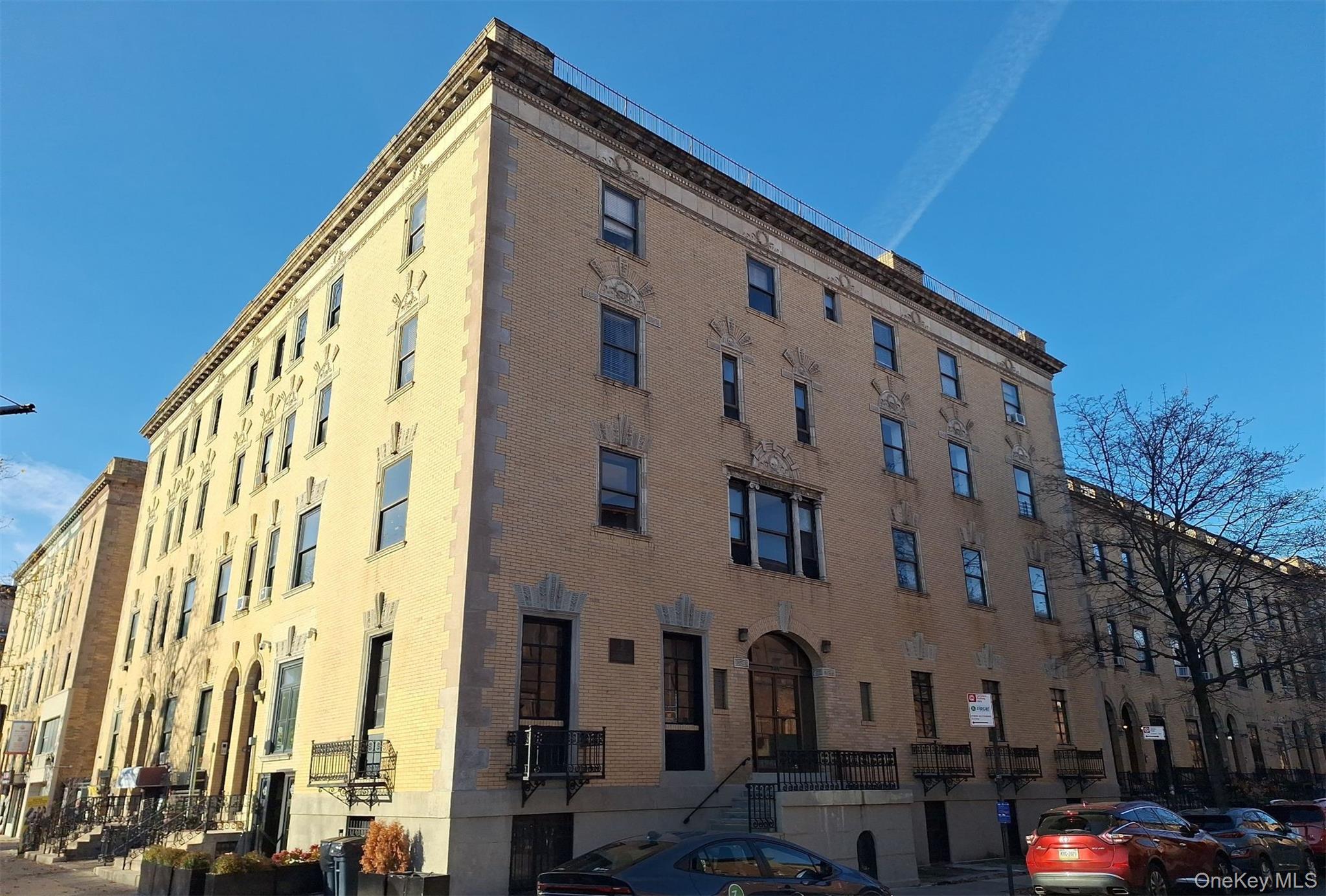 #1 photo, 200 W 139th Street, New York (Manhattan) , NY 10030