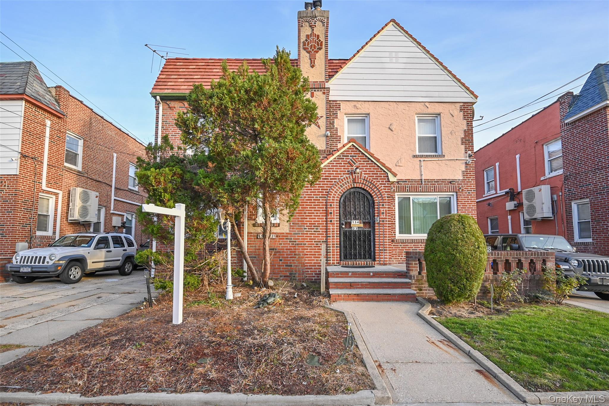 #1 photo, 134-21 229th Street, Laurelton , NY 11413
