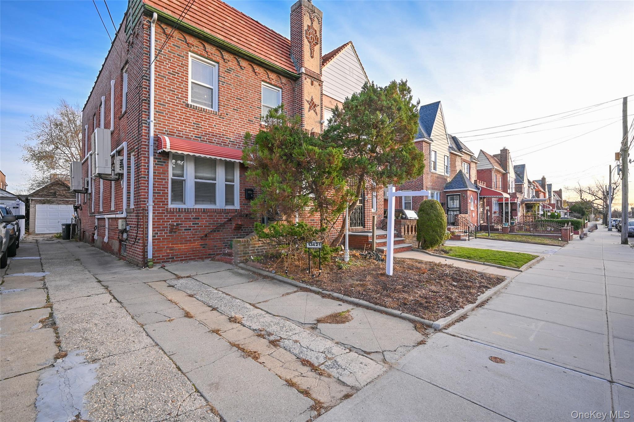 #2 photo, 134-21 229th Street, Laurelton , NY 11413