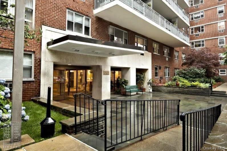 #14 photo, 52-40 39 Avenue, 皇后區 木邊 Woodside , NY 11377